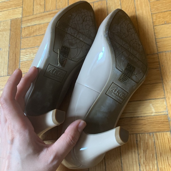 Brand New women’s Nude pumps True Comfort heels 7.5 - Picture 4 of 6